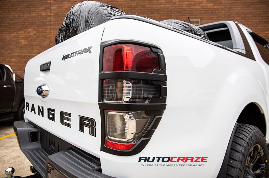 FORD-RANGER-VAPOR-MATTE-BLACK